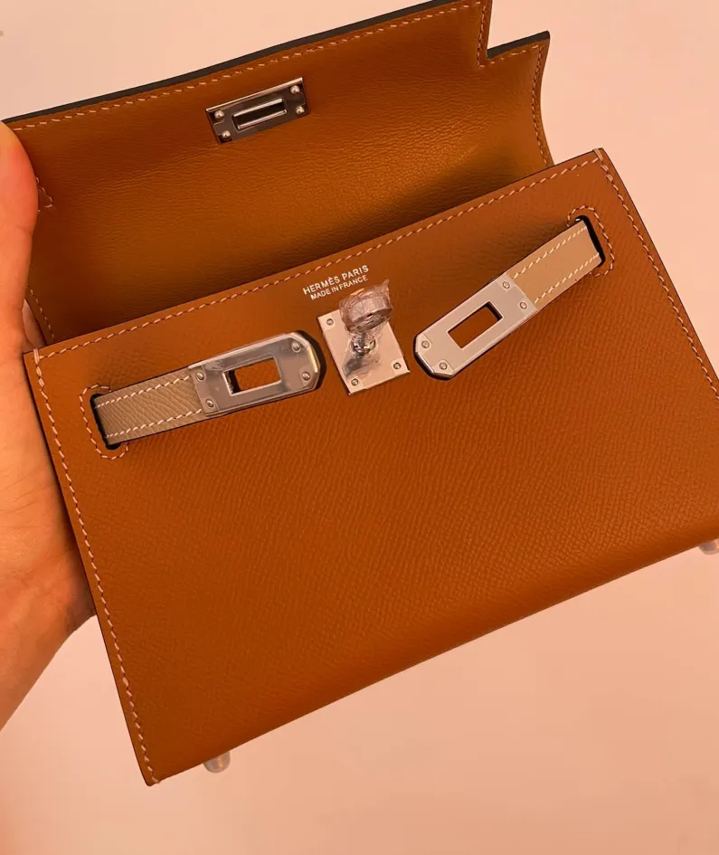Mini Bag Size: 19