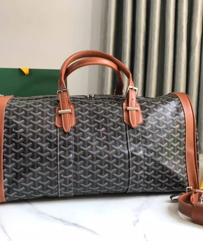 Goya Travel Bag Size: 48*23*24cm