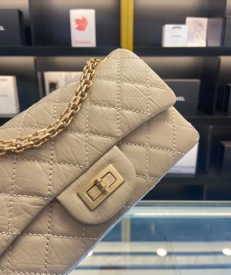 CHANEL square bag Size: 20cm