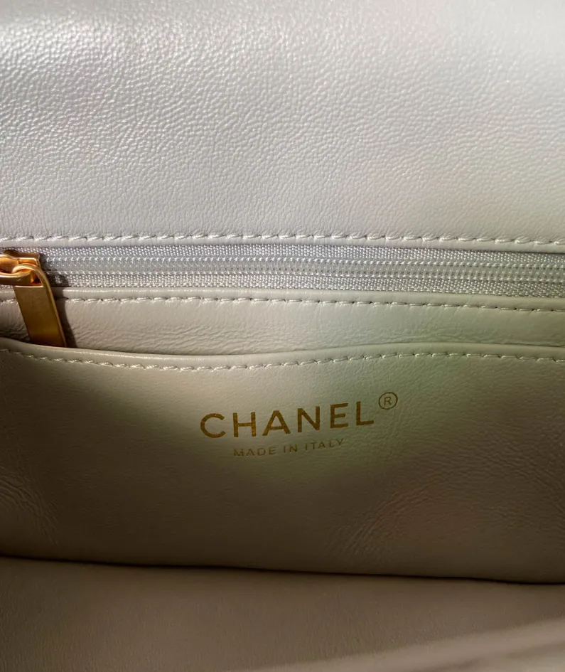 CHANEL Pearl Size: 15237.5cm