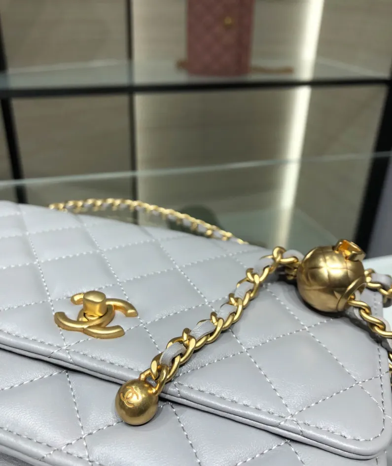 Metal Ball Underarm Bag Size 19 Model Number: AP1450Y8680