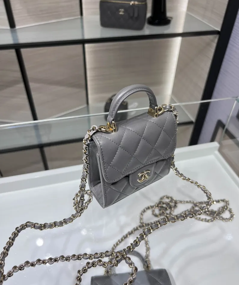 Hand Cosmetic Bag AP2682Y8600 Size: 11*11*4cm
