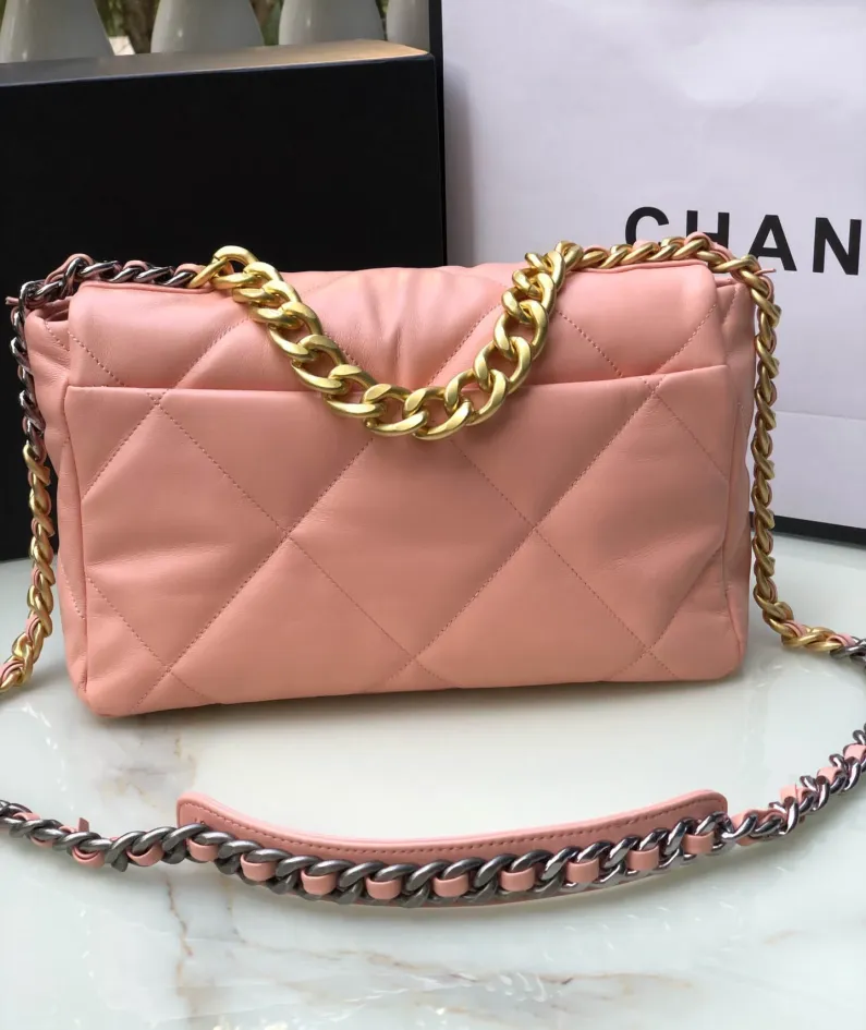 Chanel Model: S1161 Size: 30cm