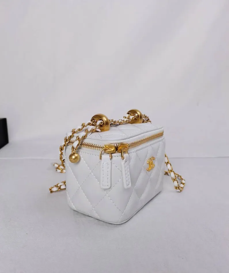 Chanel Size: 11*8.5*7cm Style: 5865