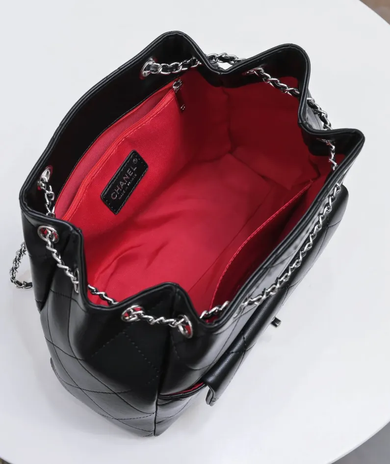 Chanel Style: 9067 Size: 26x23cm