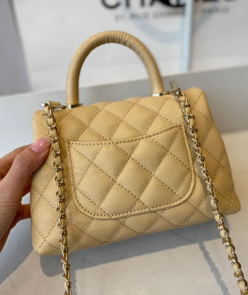 Light Gold Model: AS2215 Size: 19cm