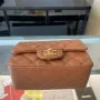 Light Silver Metal Bag Size: 17cm Ident No.: 01115