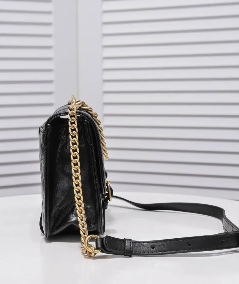 Flap Bag Style: 9062 Size: 24