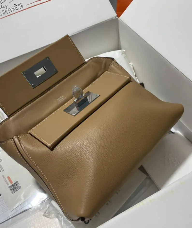 Mini Size: 21cm