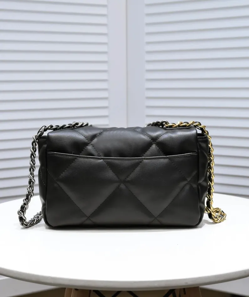 Chanel One Shoulder Style: 9010 Size: 26*16*10cm