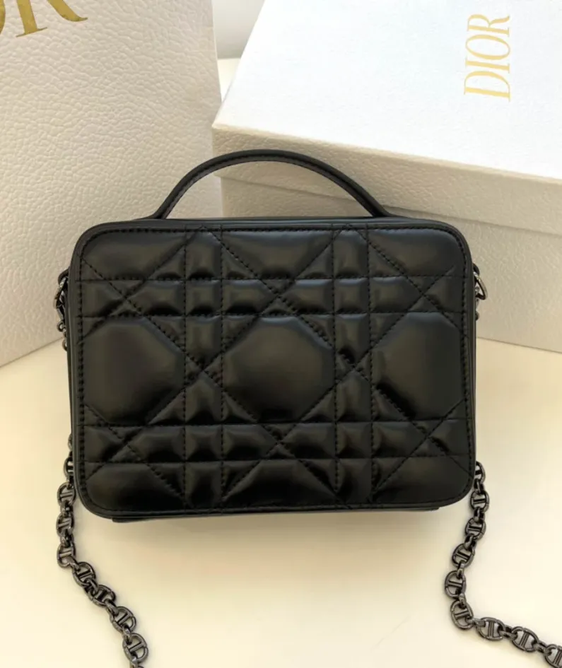 size: 19*5*14cm