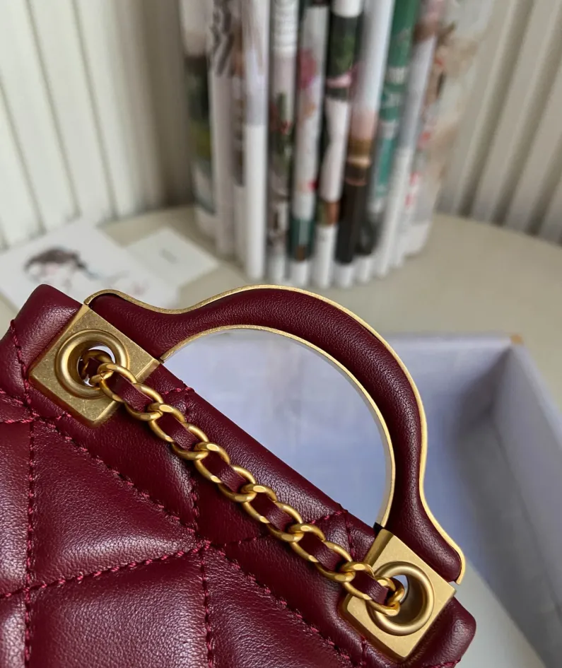 Coat Hanger Pouch No.: AP2271. Size: 11x10x3cm