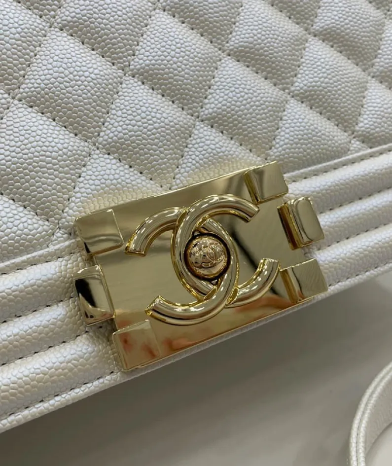 Diamond ball calfskin Size: 25cm