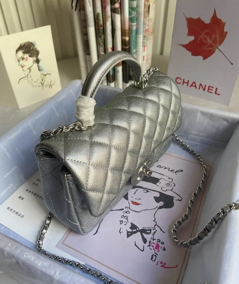 Handbag Size: 20x14x7 Model: AS243