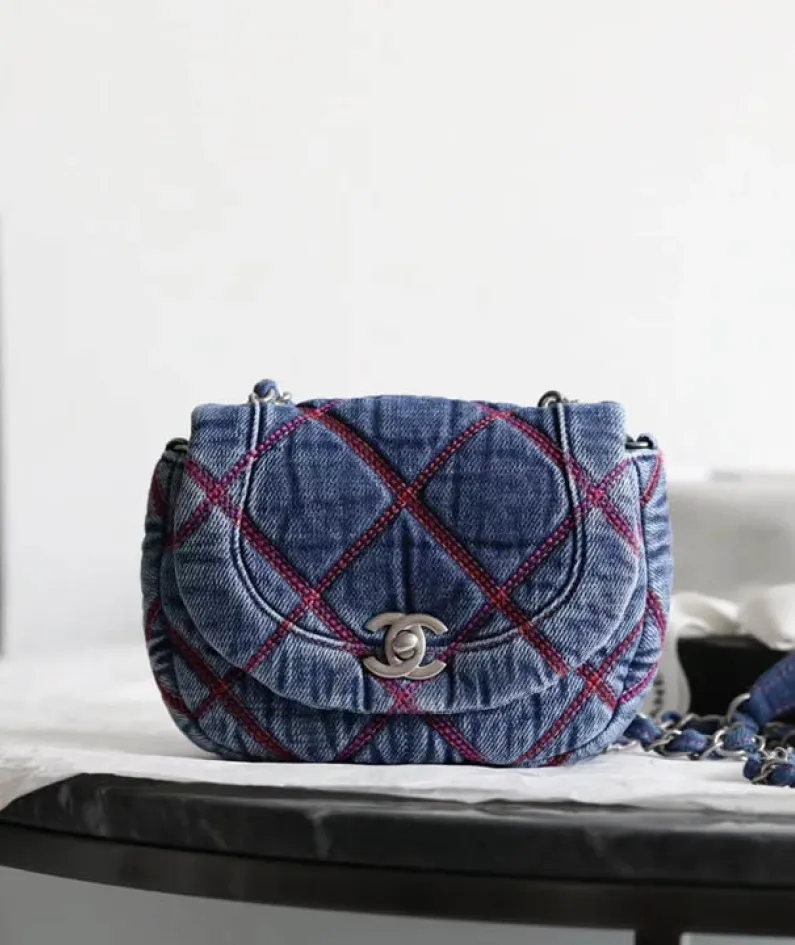 Denim Saddle Bag Size: 18*14*6.5*cm Model Number: 3187