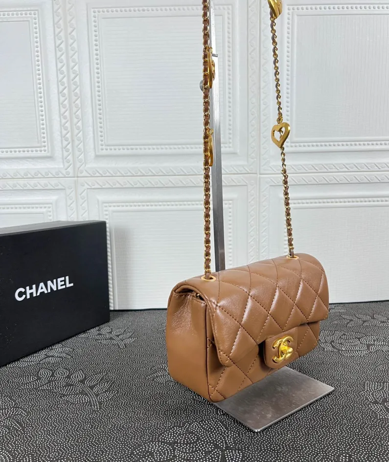 Chanel Size: 14*20*8cm Style: 729
