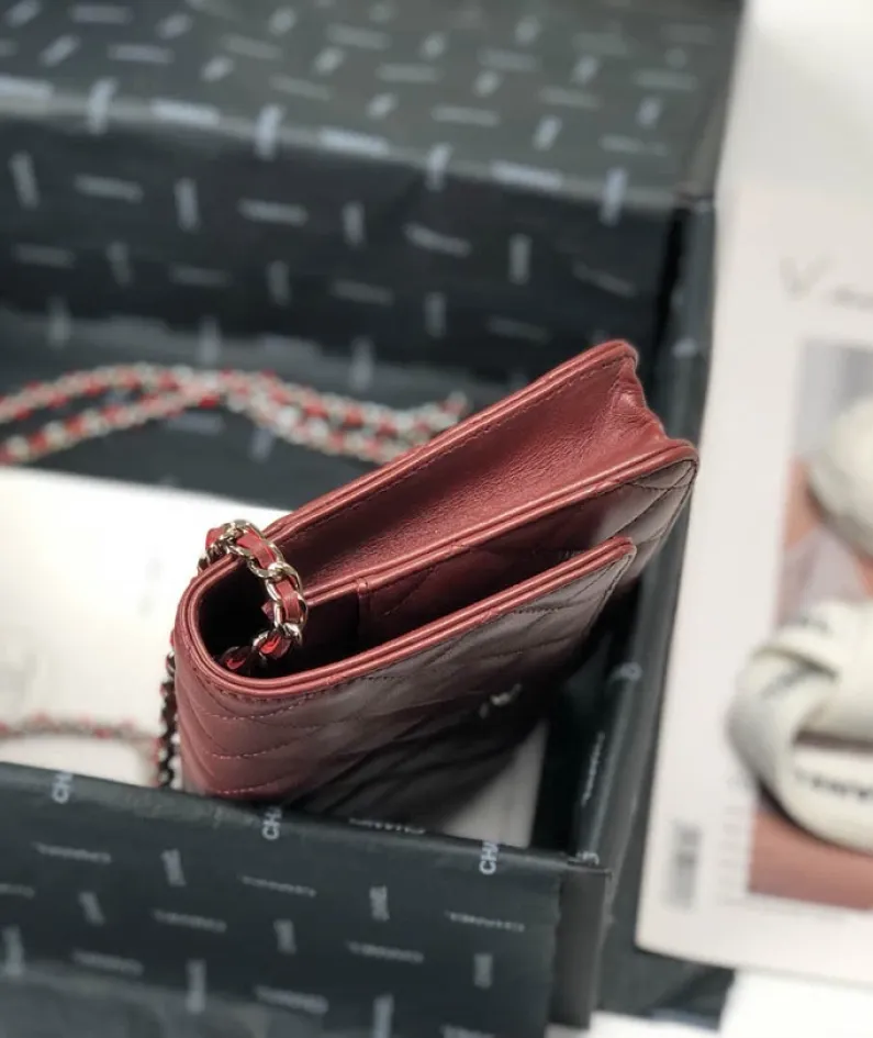 Lambskin Shoulder Chain Bag Style Number: 33814