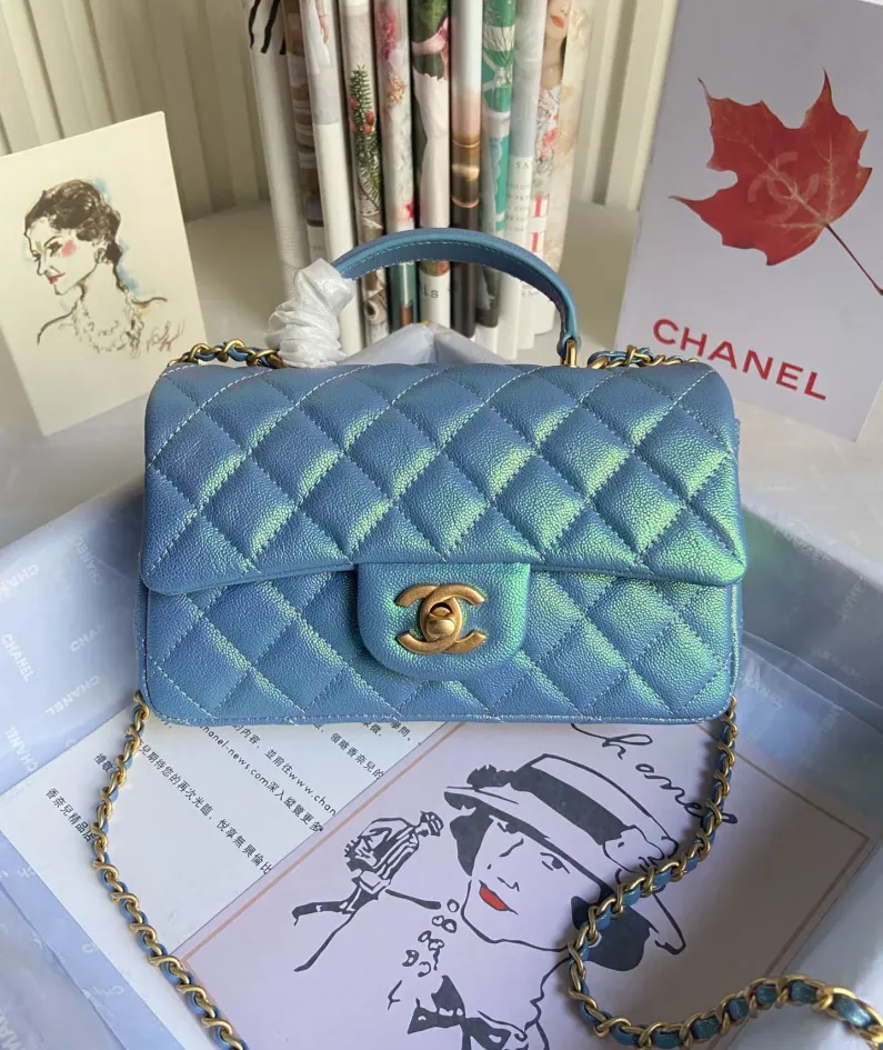 Handbag Size: 20x14x7 Model: AS243