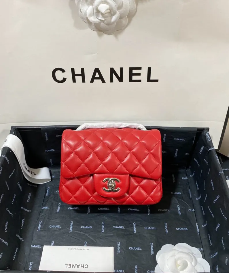 Lambskin Model: 1115 Size: 17cm