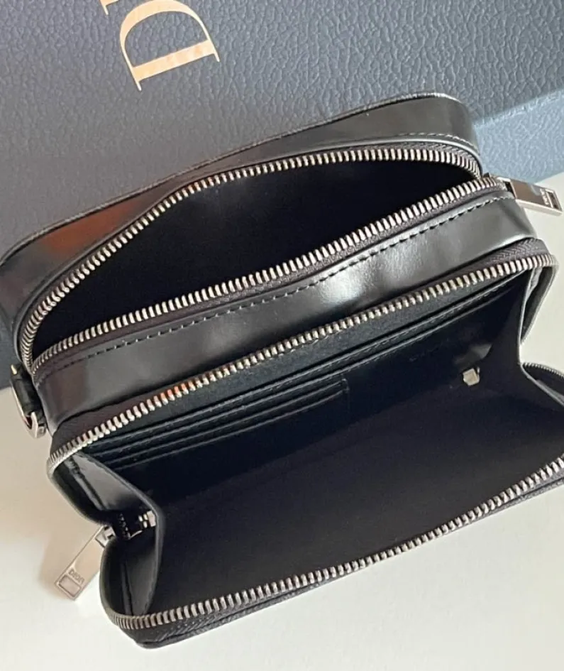 Clutch Messenger Bag Size: 17*12.5*5cm