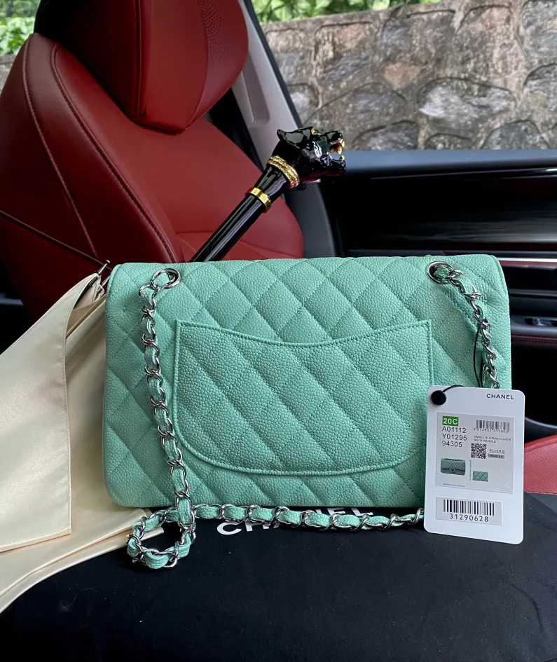 Leather Ball Pattern Mint Green Model: -A01112 Size: -25.5*15.5*6.5