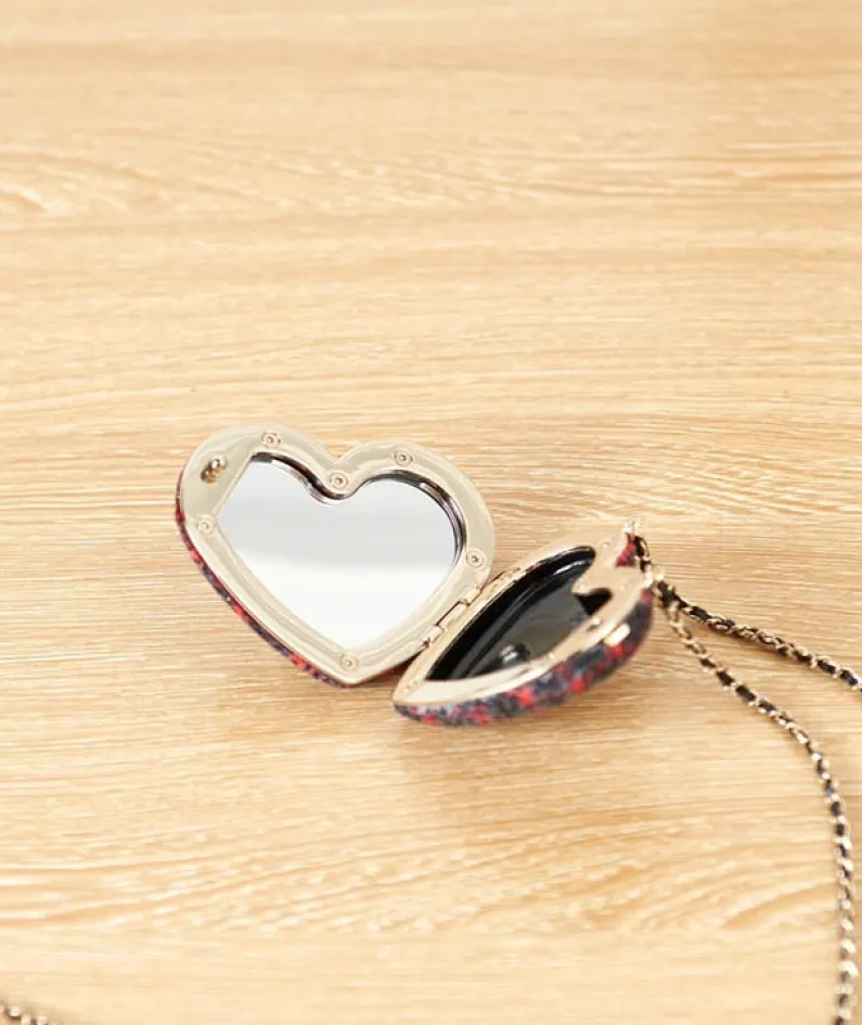 Embroidered peach heart fabric and leather
