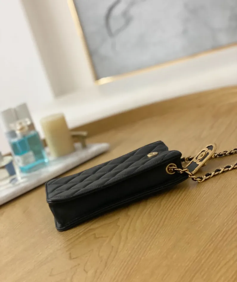 Mobile phone bag Size: 18*3*10cm