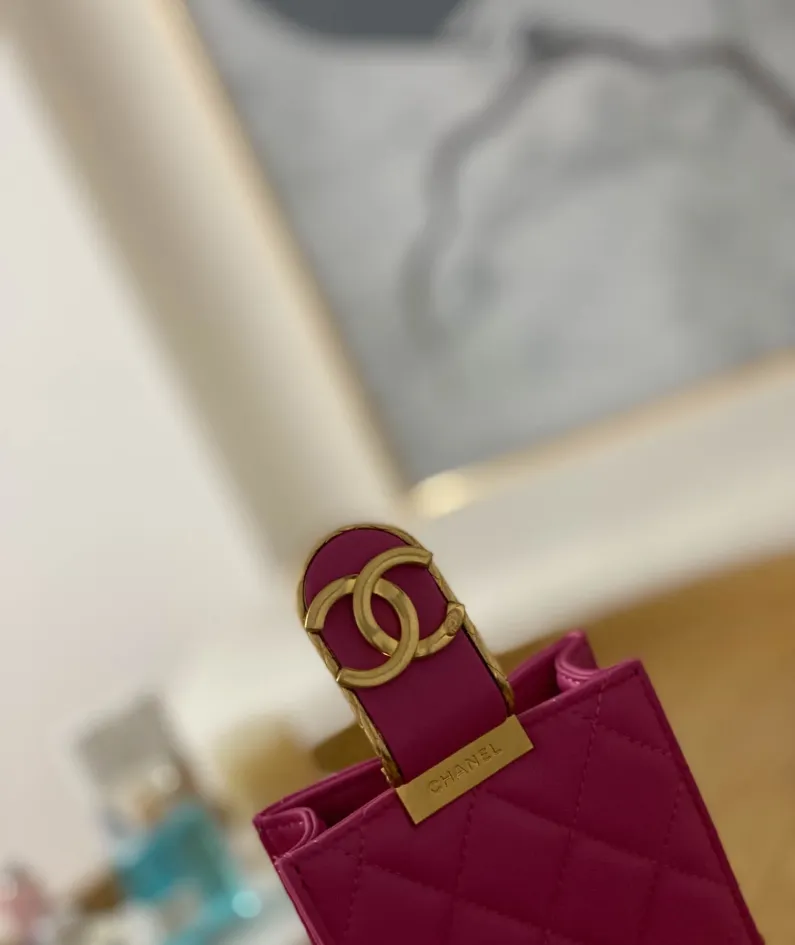 Mobile phone bag Size: 18*3*10cm