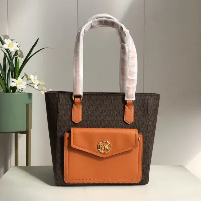 MK Clutch Model: 2031 Size: 25*12*24
