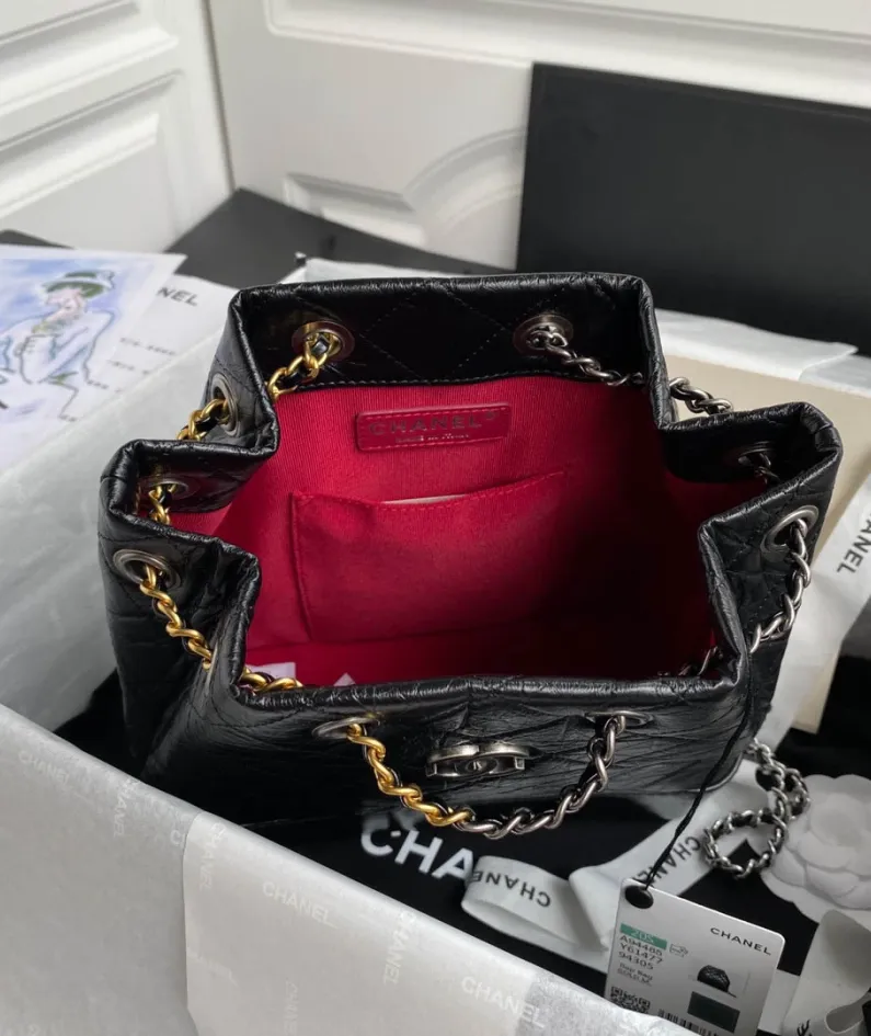 CHANEL retro backpack size:24*23*11.5