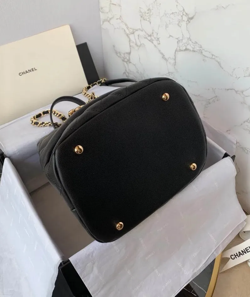 Chanel Size: 20cm Style: AS0768