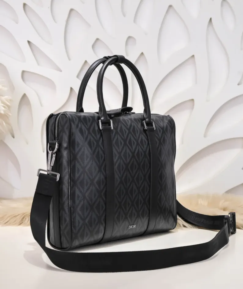 Hit the Road Briefcase Size: 36*27*6cm