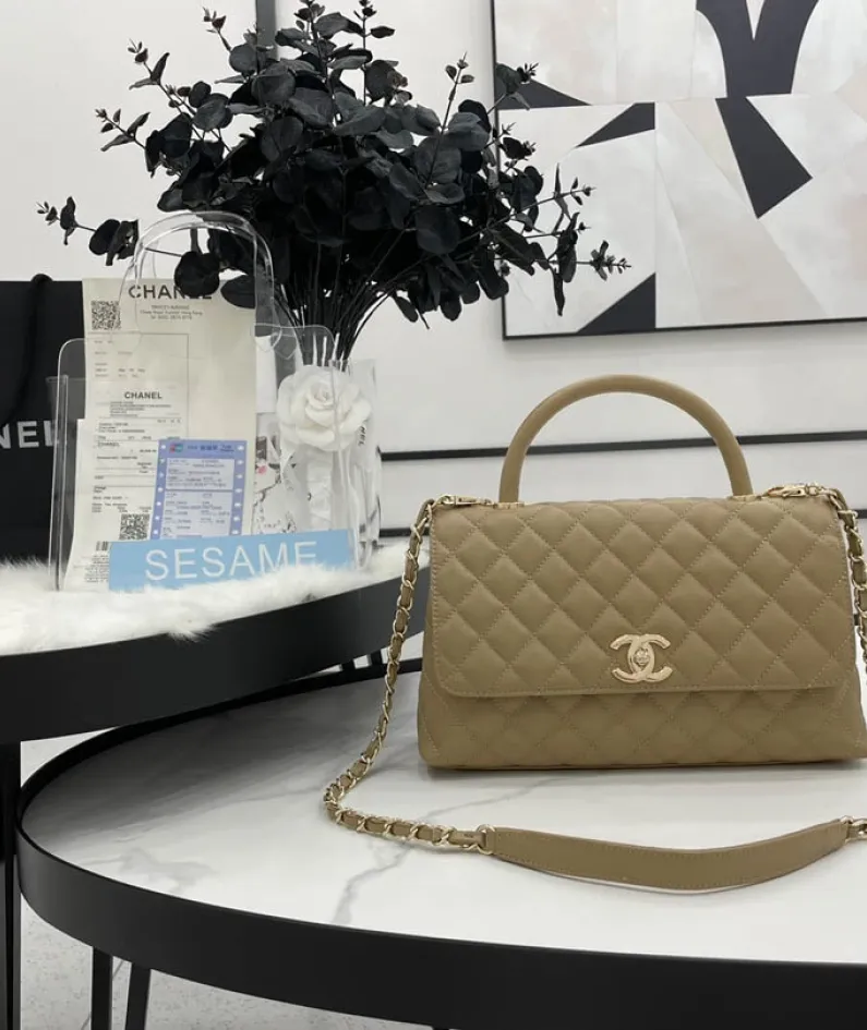Chanel Size: 19cm/23cm/28cm Model Number: AS2215/92990/92991