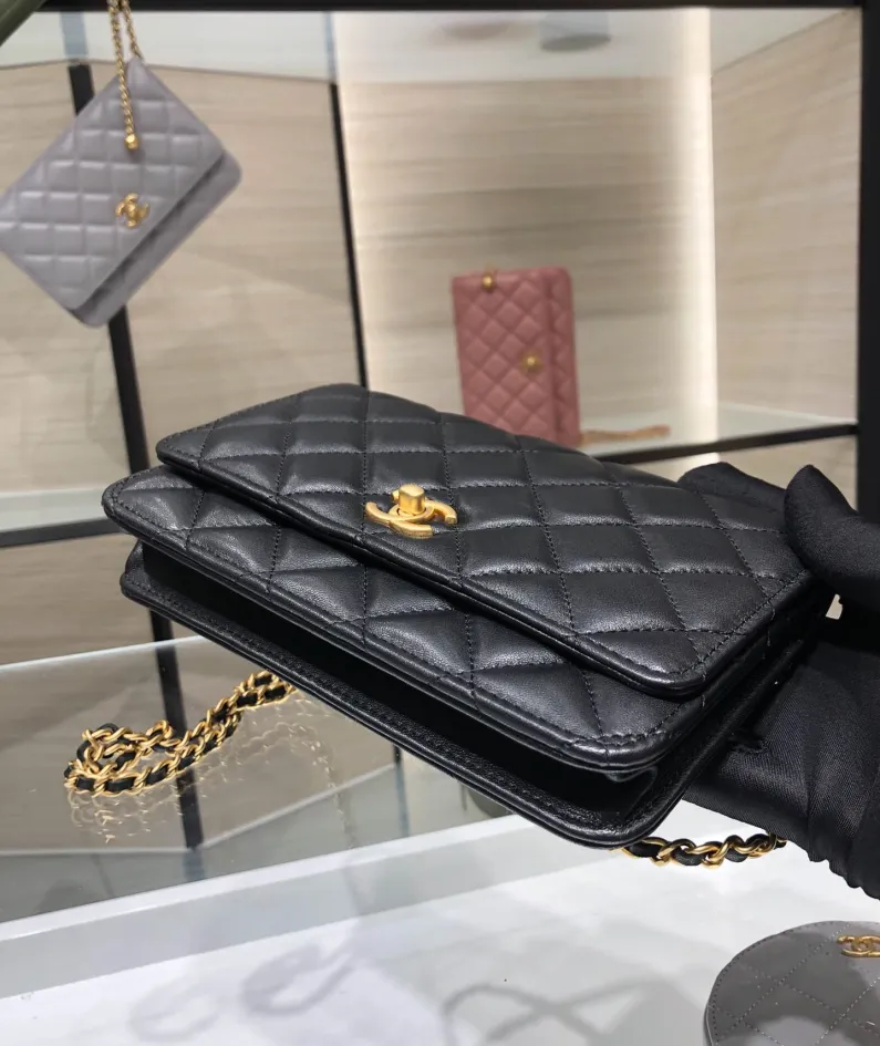 Metal Ball Underarm Bag Size 19 Model Number: AP1450Y8680