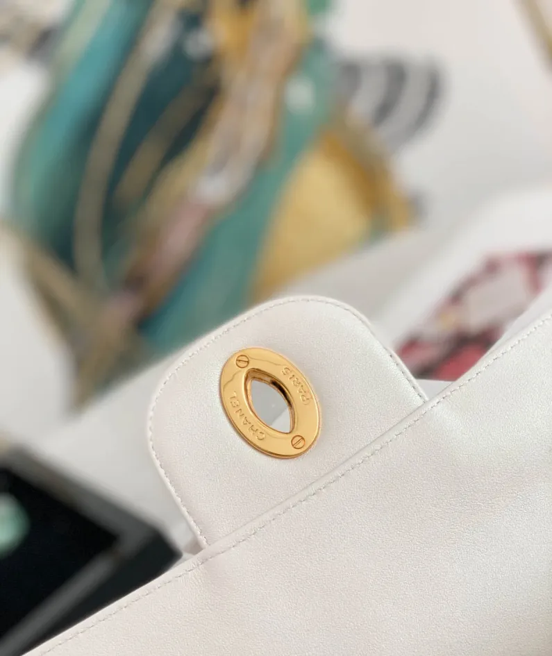 Chanel One Shoulder Crossbody Bag Size: L30.21.8cm