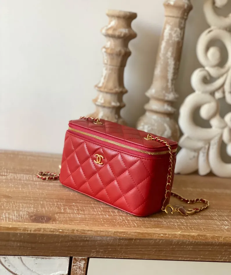 Chanel Size: 16.5cm Style: 81226 Red