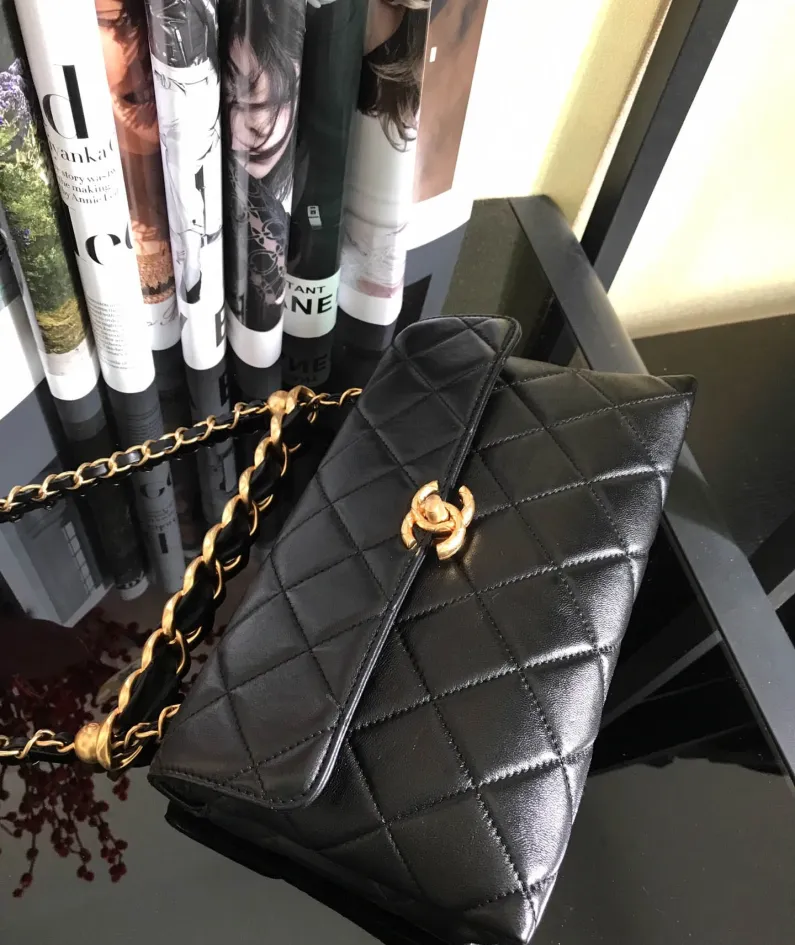 Double Golden Ball Handbag Model: AS1918 Size: 26x16.5x