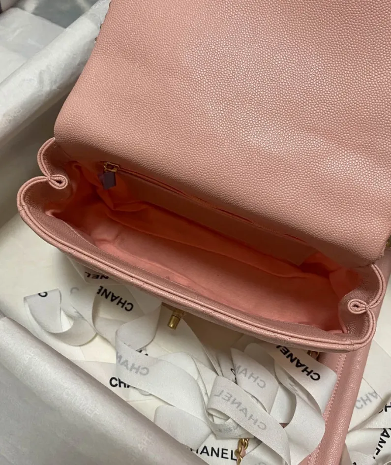 Lychee leather bag Model number: AS3468 Size: 21*15*7.5cm