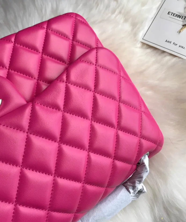 Lambskin Model: 1113 Size: 30cm