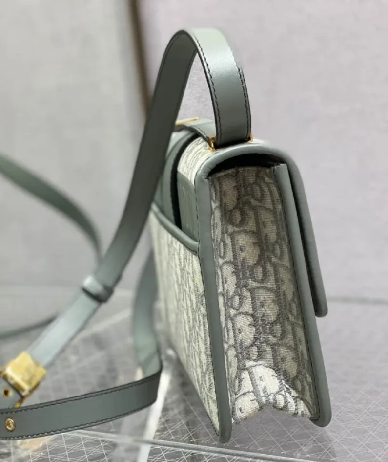 Montaigne oblique series Size:24*6*15