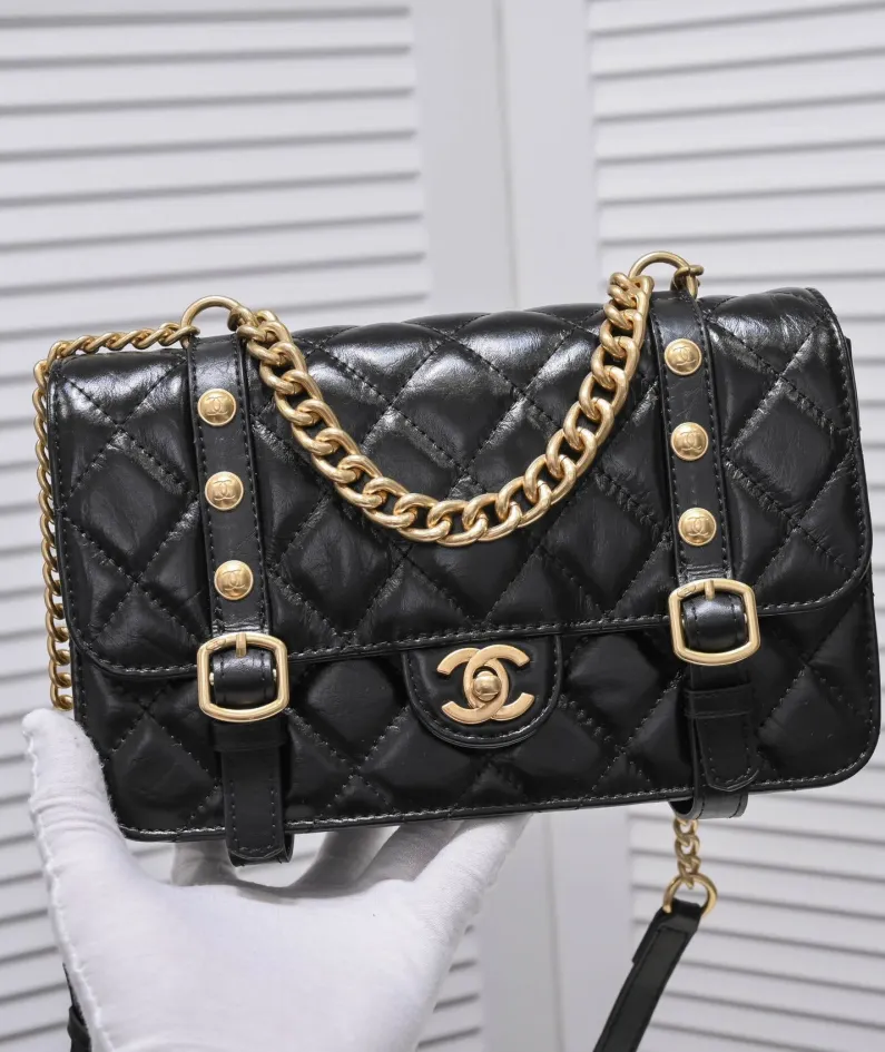 Flap Bag Style: 9062 Size: 24
