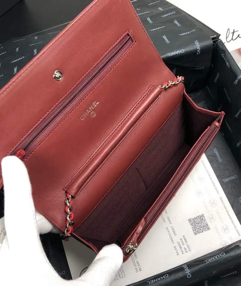 Lambskin Shoulder Chain Bag Style Number: 33814