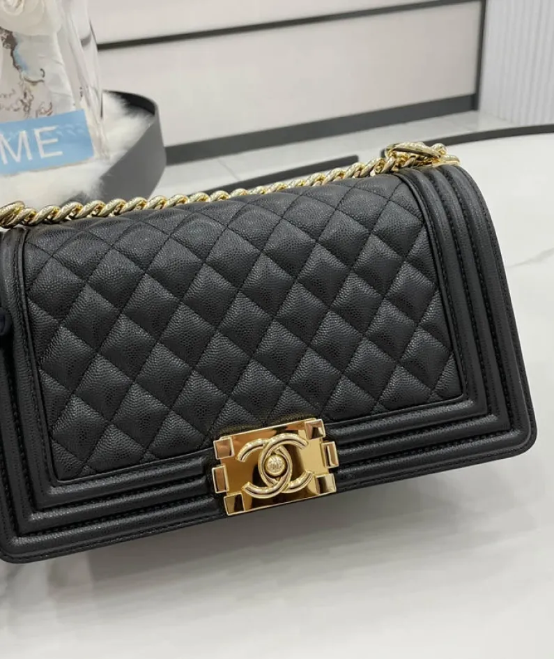 Diamond ball calfskin Size: 25cm