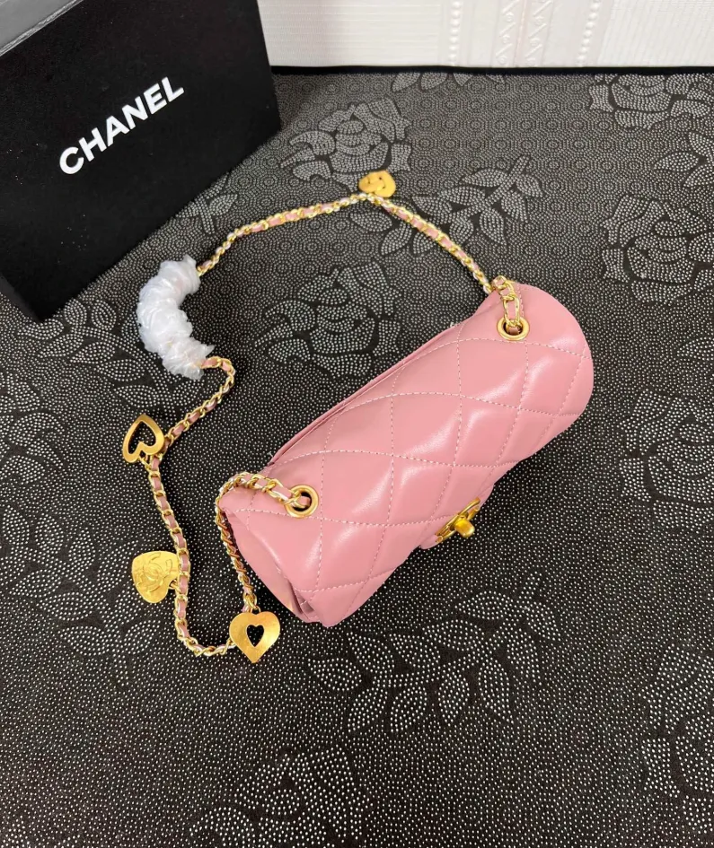 Chanel Size: 14*20*8cm Style: 729