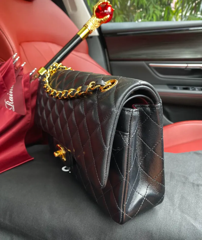 Cowhide Ball Pattern Black Model: -A01112 Size: -25.5*15.5*6.5