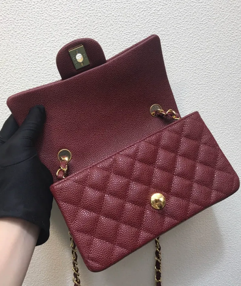 Chanel Small Sachet Size: 17cmChanel Model: 1115#