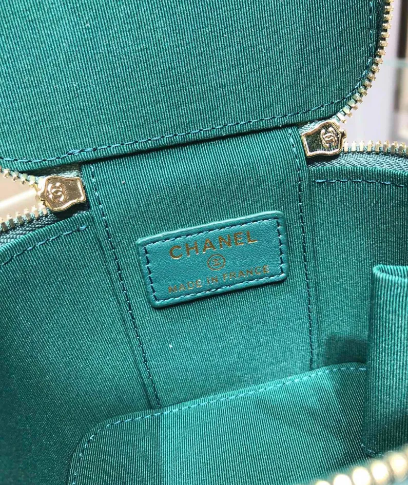 Hand Cosmetic Bag Model: AP2198 Size: 11*8.5*7cm