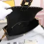 size:28x6x13cm