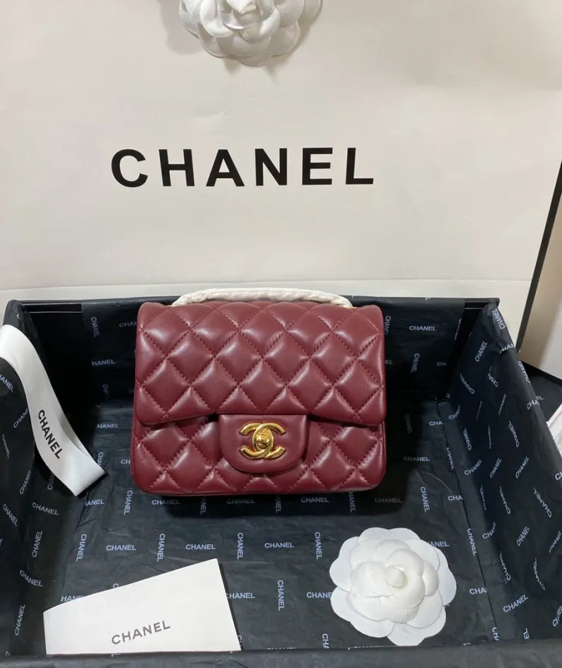 Lambskin Model: 1115 Size: 17cm