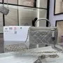 Hand Cosmetic Bag AP2199Y8690 Size: 17*9.55*8cm
